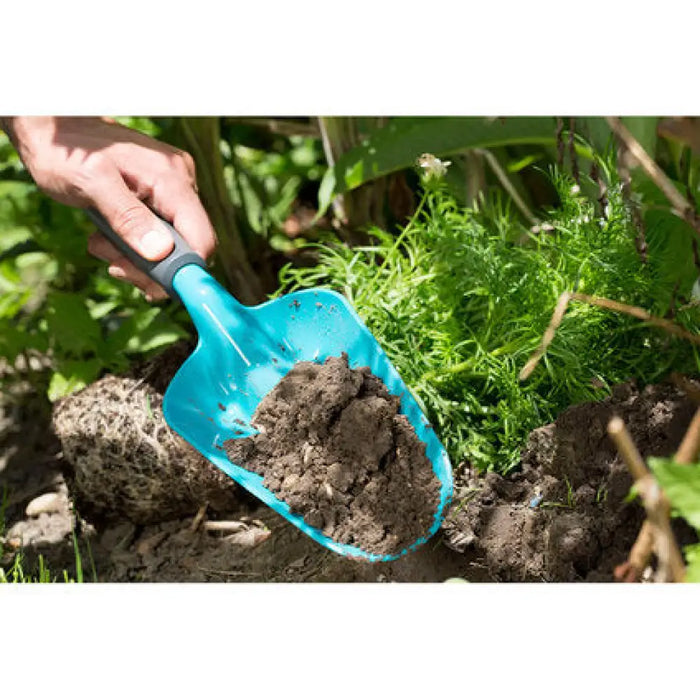 ГРАДИНСКА ЛОПАТКА GARDENA 08953-20