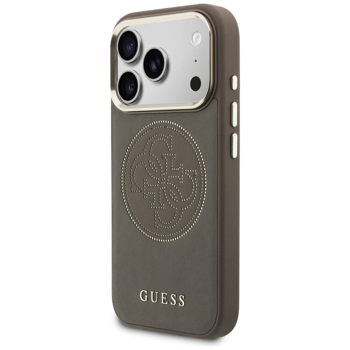 Перфориран калъф Guess 4G MagSafe за iPhone 17 Pro - кафяв