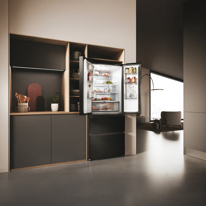 Хладилник с долен фризер HAIER HFR 3718 ENGB 177.50 см