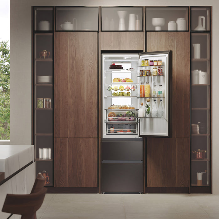 Хладилник с долен фризер HAIER HTW 7620 DNMP 205.00 см