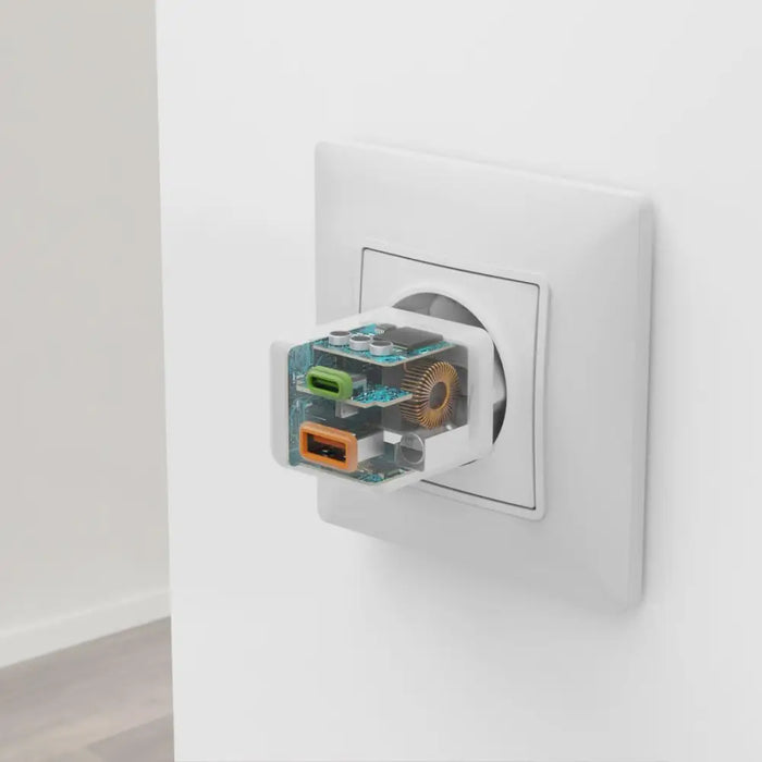 HAMA Бързо мини Gan зарядно 30 W 1x USB-C 1x USB-A PD бял