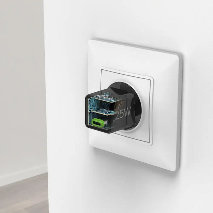 HAMA Бързо мини зарядно 220V USB-C PD/Qualcomm 25 W черен