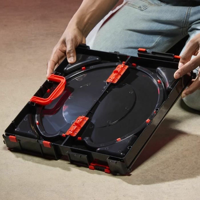 Фигурки на Герои Hasbro Beyblade