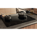 Hotpoint Ariston HS 1377C CPNE Черен Зонален индукционен