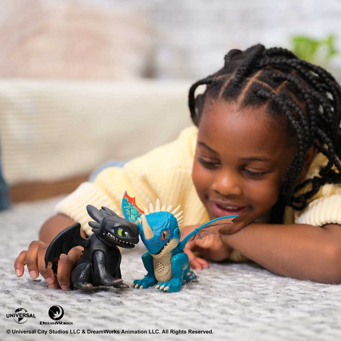 HOW TO TRAIN YOUR DRAGON Интерактивен мини дракон с 25 звука