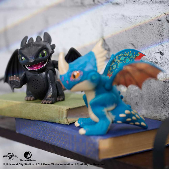 HOW TO TRAIN YOUR DRAGON Интерактивен мини дракон с 25 звука