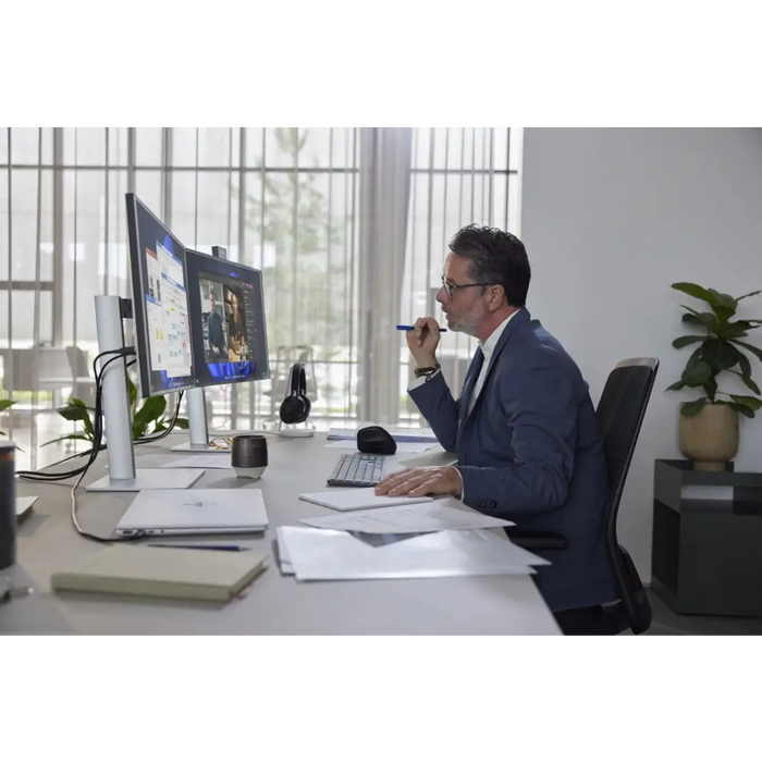 HP EliteBook 1040 14 инча преносим компютър G11 Intel Core