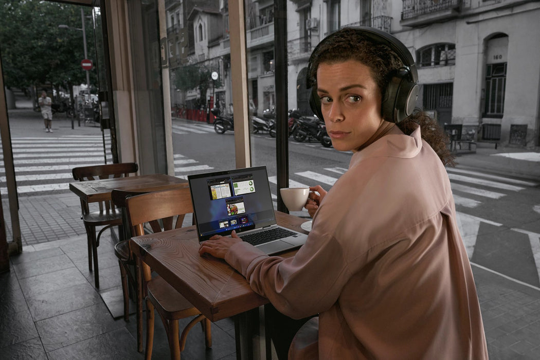 HP EliteBook 840 14-инчов преносим компютър G11 Intel Core Ultra 5 125U Лаптоп 35,6 см (14") WUXGA 16 GB DDR5-SDRAM 512 GB SSD Wi-Fi 6E (802.11ax) Windows 11 Pro Сребрист