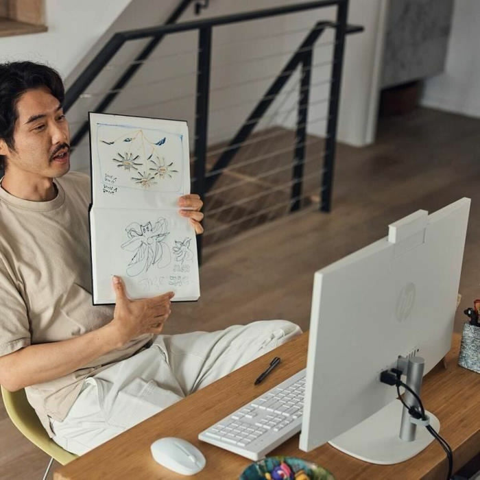 Всичко е едно HP CR0069NF 23,8" Intel Core i3-N300 8 GB RAM 512 GB SSD