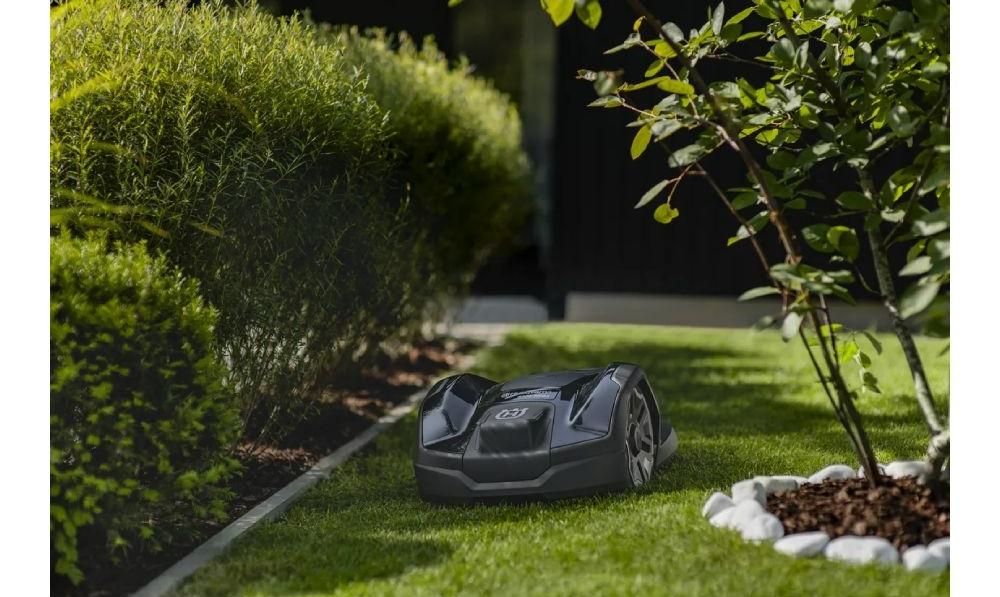 Косачка робот Husqvarna - Automower 305E NERA, 900 m²
