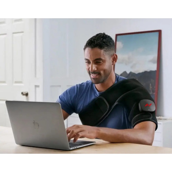 Hyperice Venom 2 вибриращ и затоплящ ръкав за лявата ръка