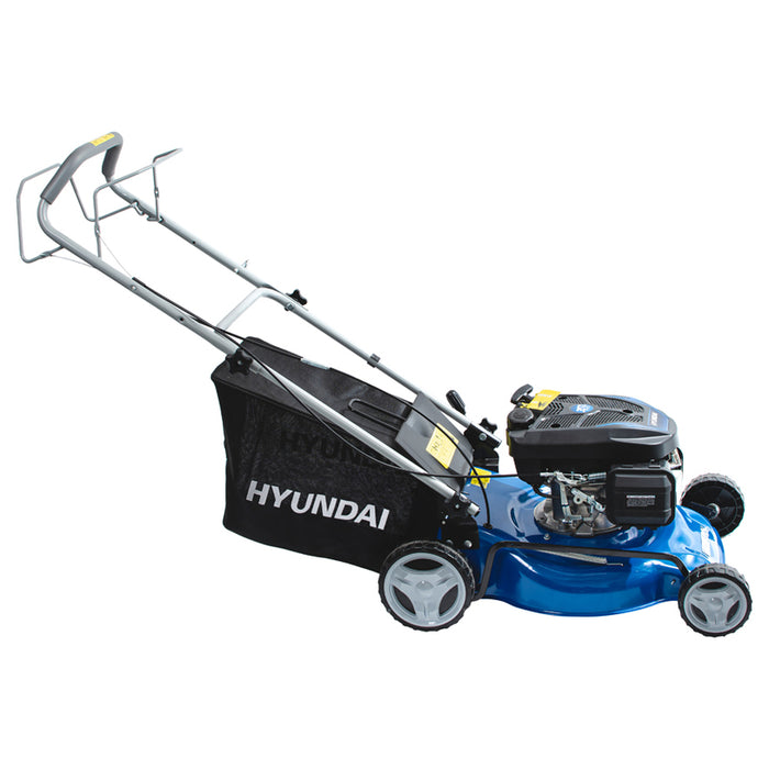 МОТОРНА САМОХОДНА КОСАЧКА HYUNDAI HYM 46SP 175.0 см3, 3.75 КС, ШИРИНА НА КОСЕНЕ 46.00 см, САМОХОДНА ФУНКЦИЯ