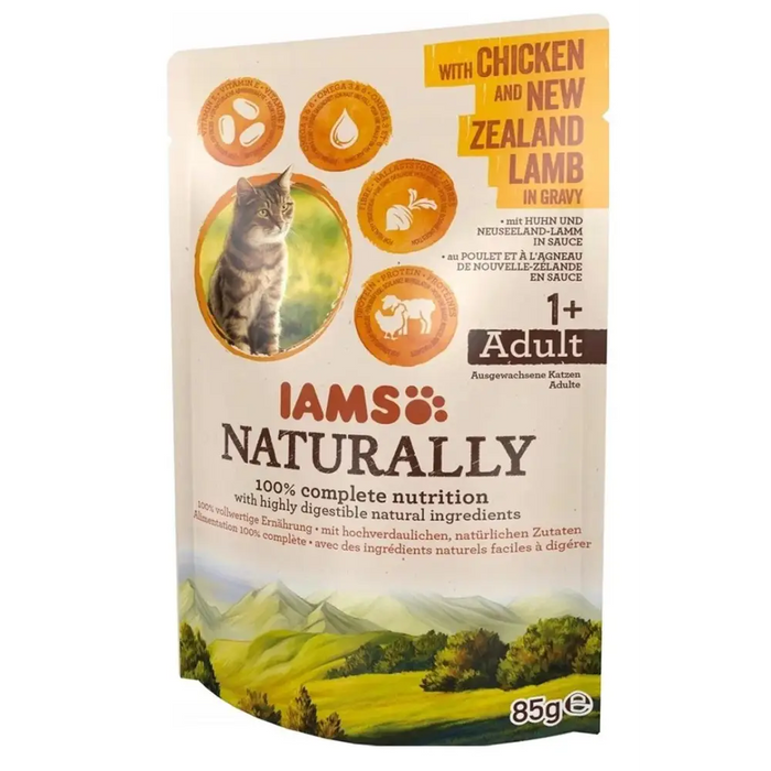 IAMS Naturally Adult с пилешко и новозеландско агнешко