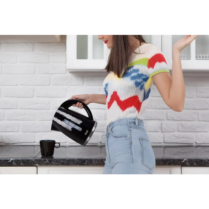 IDEAL Кана 1.8 л мощност 1500 W лъскаво черно