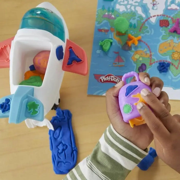 Игра от Пластелин Play-Doh Airplane Explorer Starter Playset