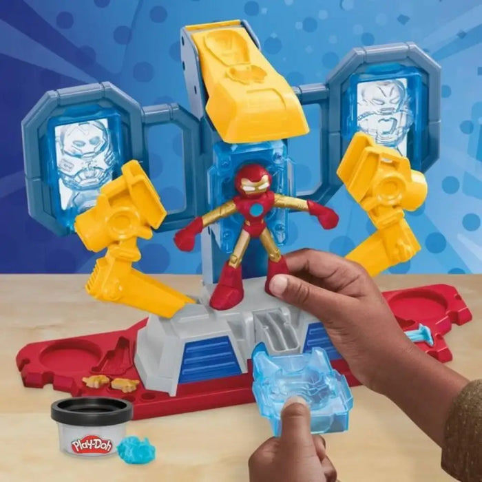Игра от Пластелин Play-Doh Iron Man Armor Factory Жълт