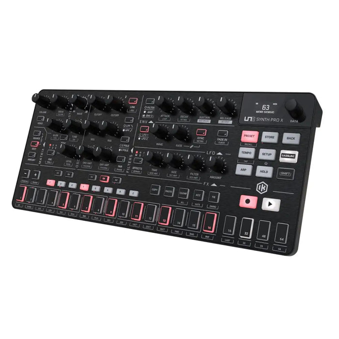 IK Multimedia Uno Synth Pro X - аналогов синтезатор