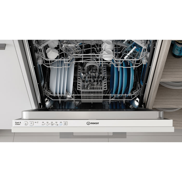 Съдомиялна за вграждане INDESIT D2I HL326