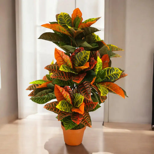 ИЗКУСТВЕНО РАСТЕНИЕ КРОТОН 95CM HD HD-10977