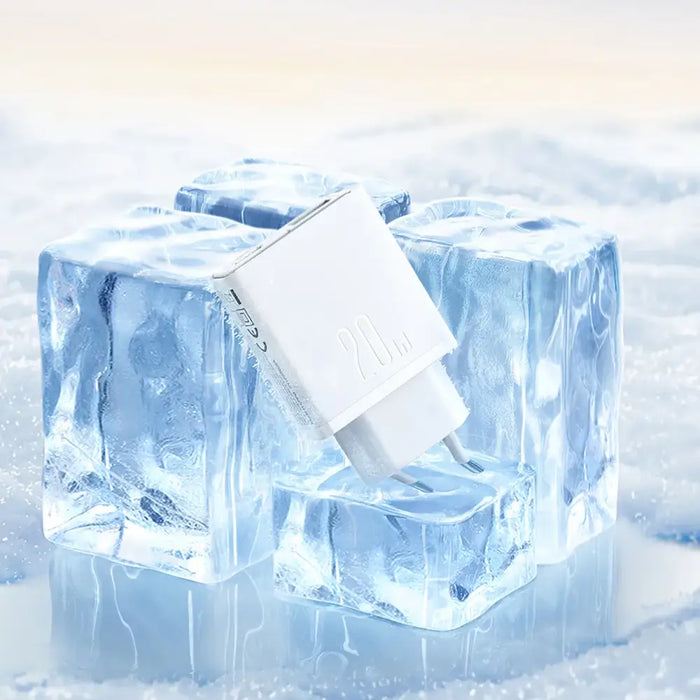 Joyroom JR-TCF14 20W USB-A USB-C супер тънко стенно зарядно