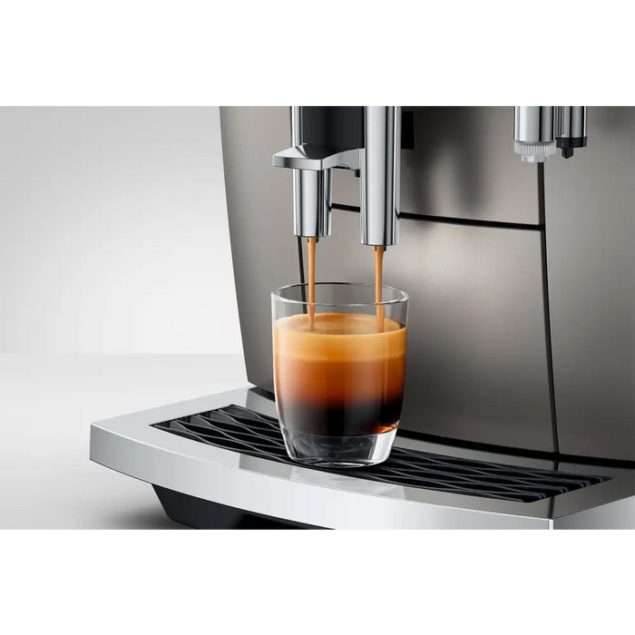 JURA E8 (ED) Напълно автоматична машина за еспресо 1.9 л