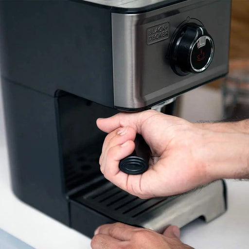 Кафеварка за еспресо Black + Decker BXCO1200E (1200W)