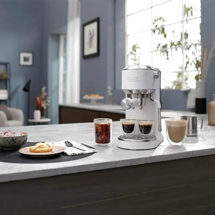 Кафемашина DeLonghi Dedica Duo EC890.WI