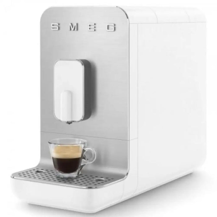 Кафемашина SMEG BCC11WHMEU