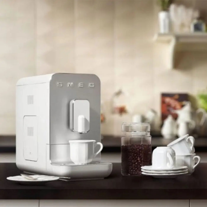 Кафемашина SMEG BCC11WHMEU