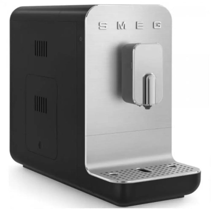Кафемашина SMEG BCC13BLMEU