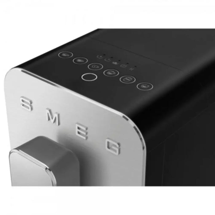 Кафемашина SMEG BCC13BLMEU