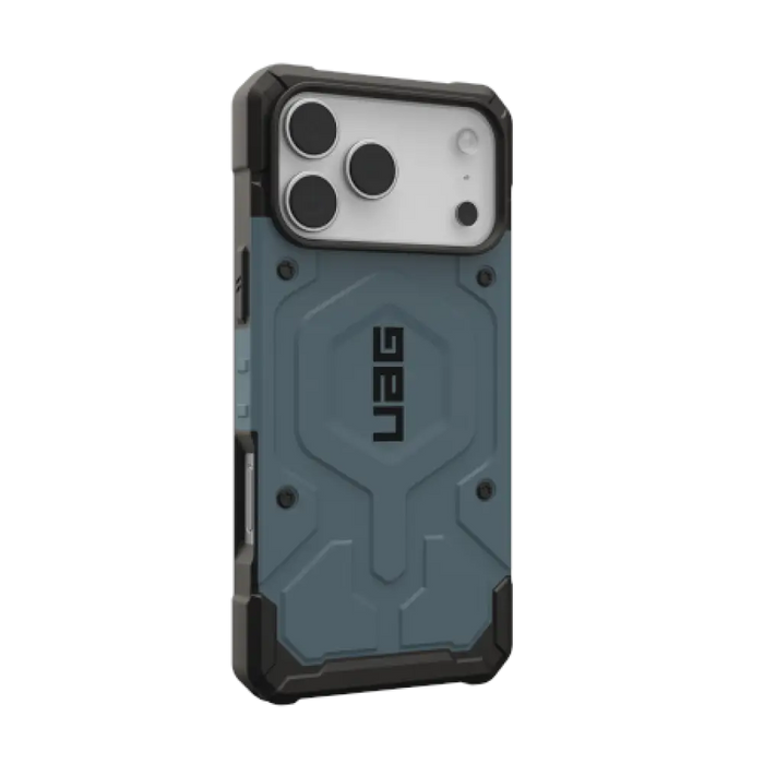 Калъф UAG Pathfinder MagSafe за iPhone 17 - черен