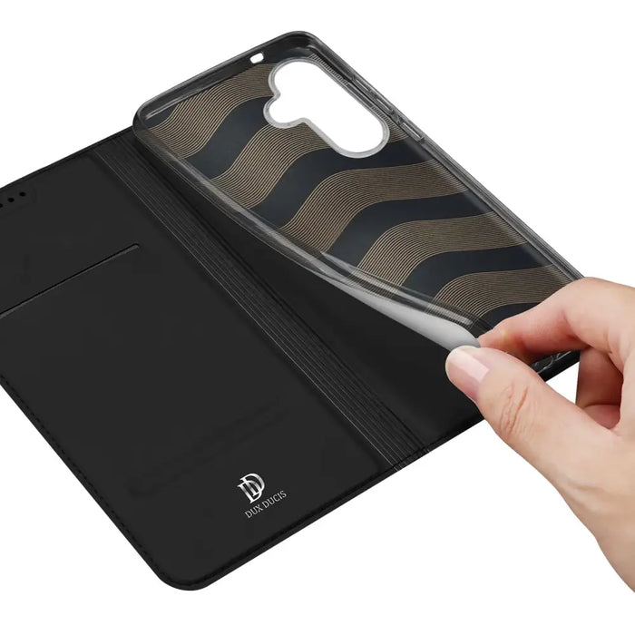 Калъф Dux Ducis Skin Pro за Samsung Galaxy S25 + - черен