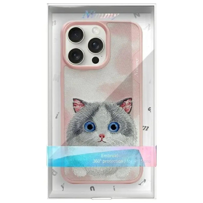 Калъф Nimmy Big Eyed Pet 2.0 Cat за iPhone 15 Pro Max