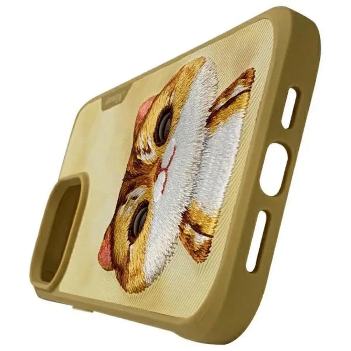 Калъф Nimmy Big Eyed Pet 2.0 Cat за iPhone 15 Pro Max
