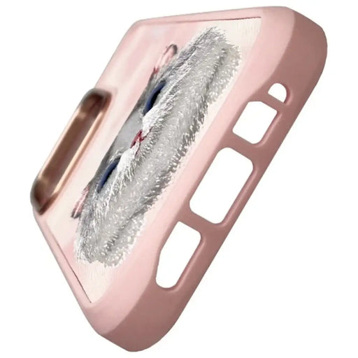 Калъф Nimmy Big Eyed Pet 2.0 Cat за iPhone 16 Pro Max