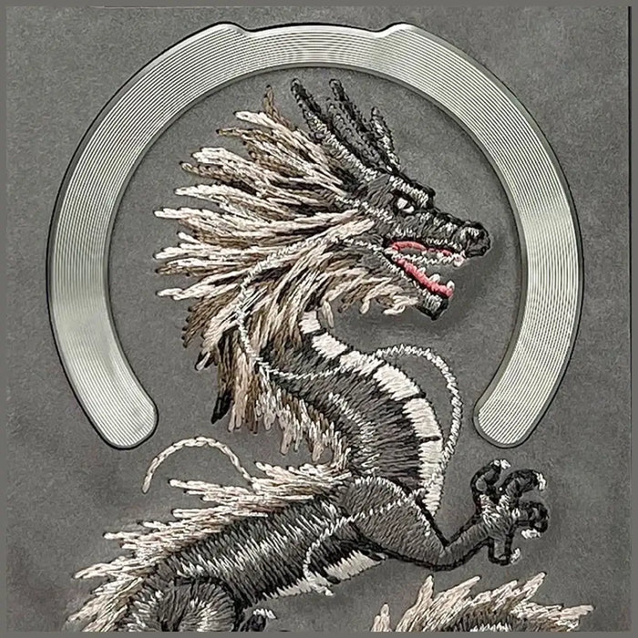 Калъф Nimmy Dragon MagSafe за iPhone 16 Pro - сив