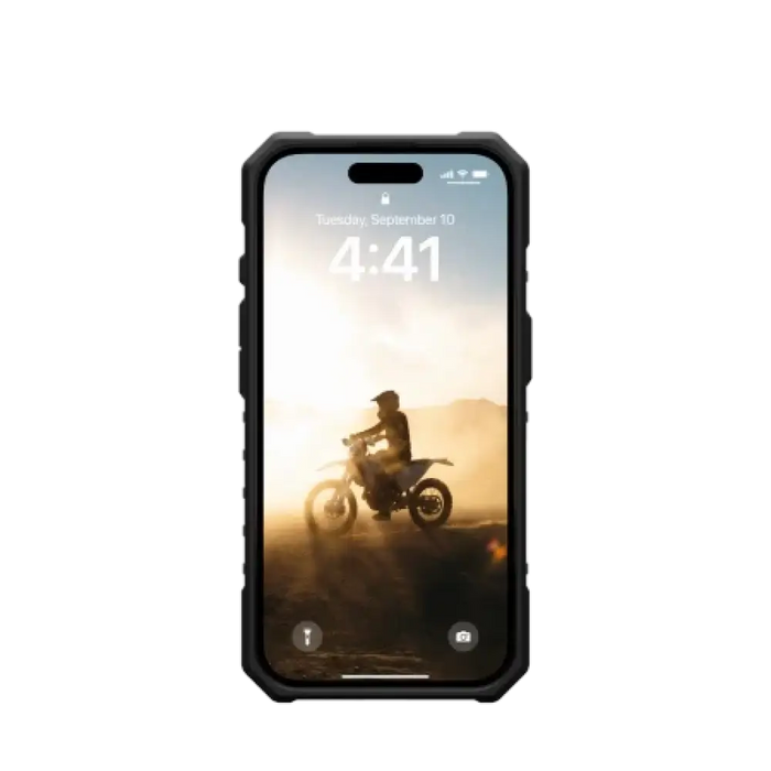 Калъф UAG Pathfinder Clear Magsafe за iPhone 16 - бял