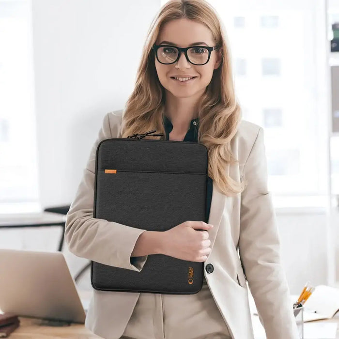 Калъф за лаптоп Tech-Protect Defender 15-16’’ - черен