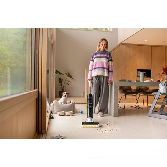 Безкабелнa прахосмукачка за сухо и мокро почистване KARCHER FCV 4