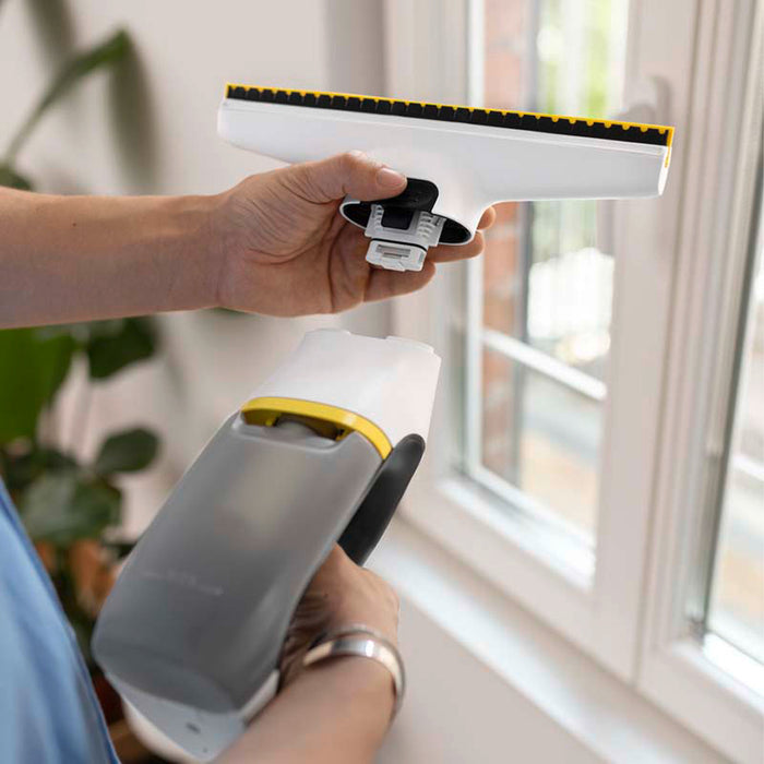 СТЪКЛОЧИСТАЧКА KARCHER WV 2 UNI PREC