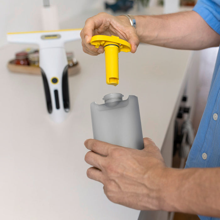 СТЪКЛОЧИСТАЧКА KARCHER WV 2 UNI PREC