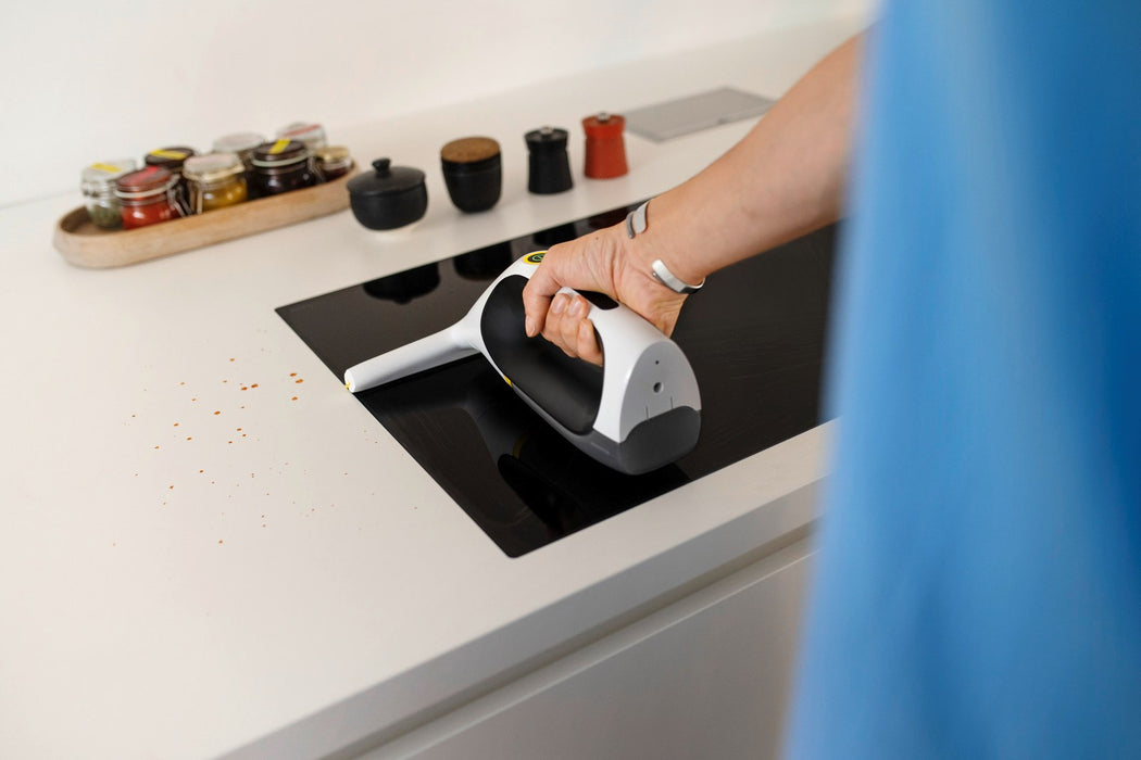 Препарат за почистване на прозорци KARCHER WV 2 Universal Care 0.12 л (1.633-671.0) Черен, Жълт