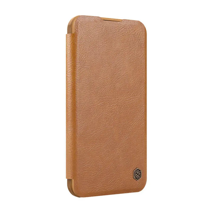 Кейс Nillkin Qin Prop Leather iPhone 16 бежов