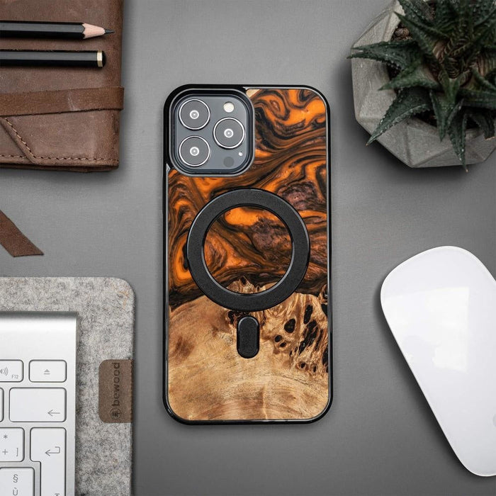 Кейс Bewood Unique Orange за iPhone 13 Pro Max съвместим