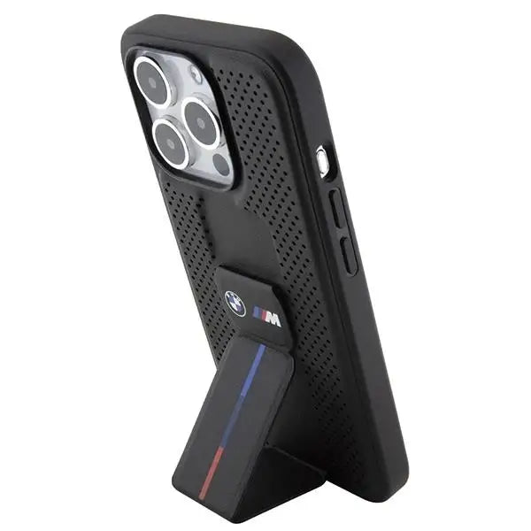 Кейс BMW Grip Stand Smooth & Perforated за iPhone 15