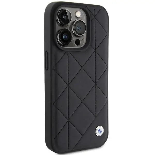 Кейс BMW Leather Quilted за iPhone 15 Pro черен