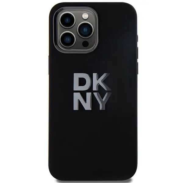 Кейс DKNY Liquid Silicone Metal Logo за iPhone 15 Pro черен