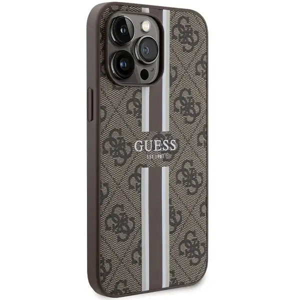 Кейс Guess 4G Printed Stripes MagSafe за iPhone 15