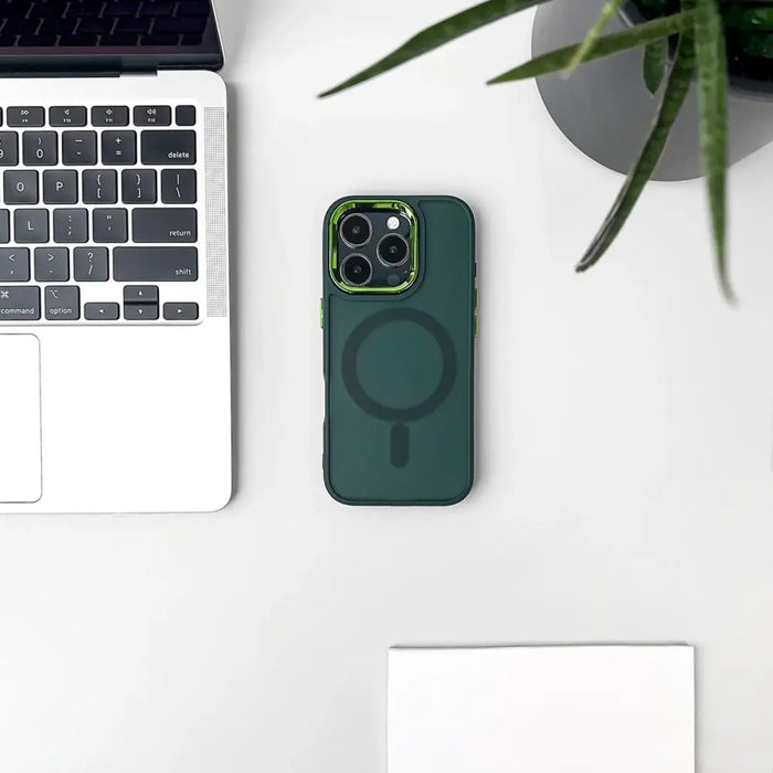 Кейс Magnetic Collection MagSafe за iPhone 16 Pro Max